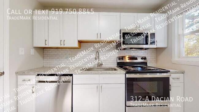 Building Photo - 312-A Dacian Road-