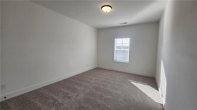 Building Photo - 3989 Cyrus Crest Cir NW