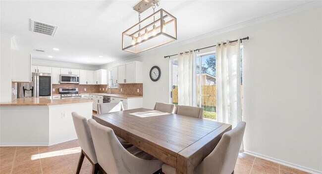 Building Photo - 8613 Wiley Way