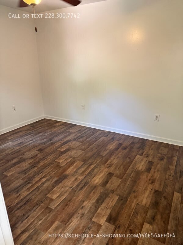 Building Photo - 124-30th 1/2 30th 1/2 St