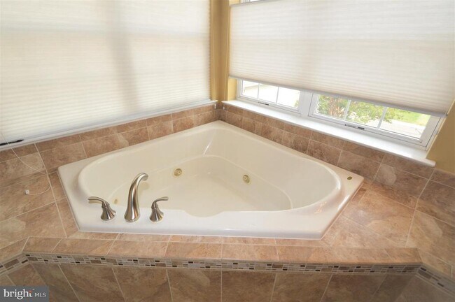 Building Photo - 25218 Justice Dr