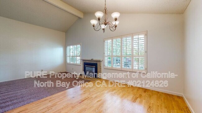 Building Photo - 1321 Berrydale Dr