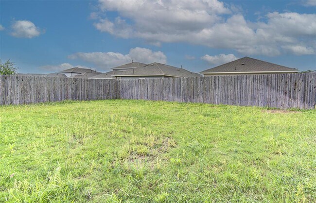 Building Photo - 1311 Hazleton Cove