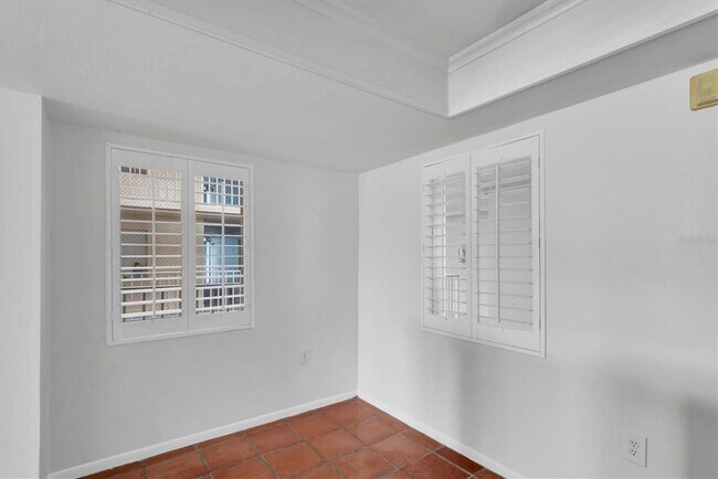 Building Photo - 4900 38th Way S