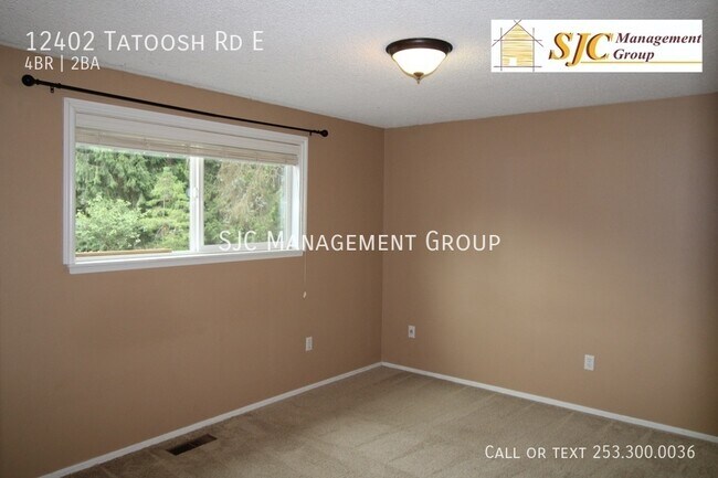 Building Photo - 12402 Tatoosh Rd E