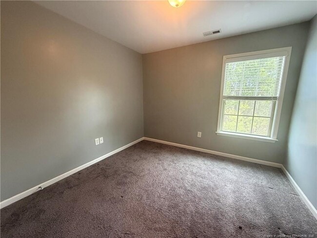 Building Photo - 52 Expedition Dr