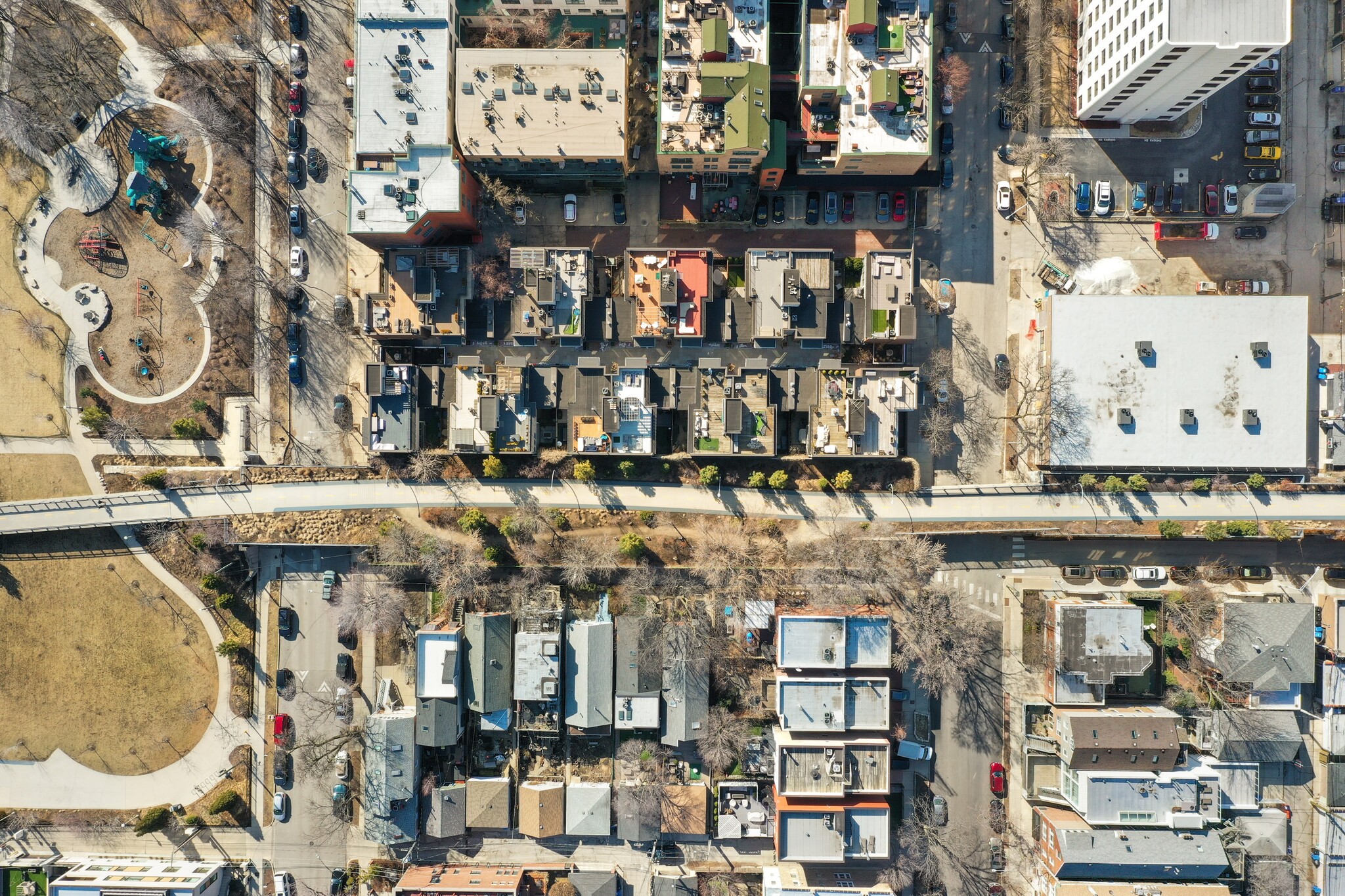 Building Photo - 1757 N Paulina St