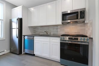 Building Photo - 1620 Palisade Ave