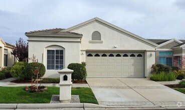 Building Photo - Summerset I in Brentwood-2/2 with Communit...