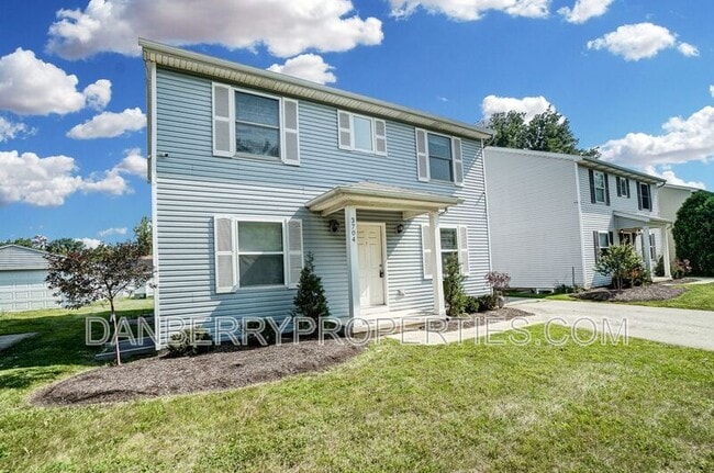 Building Photo - 3704 Willow Run Dr