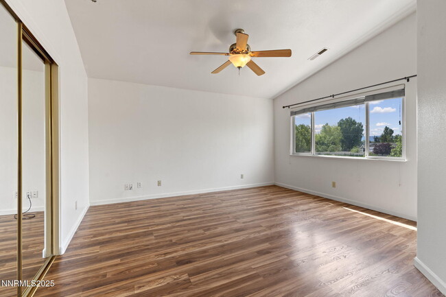 Building Photo - 3095 Fairwood Dr