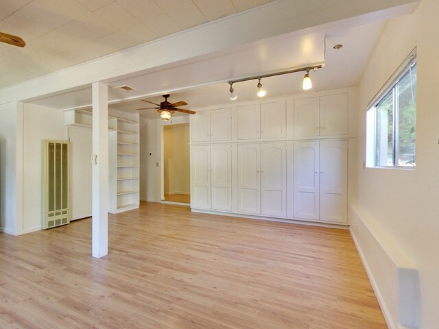 Building Photo - 945 Midpine Way