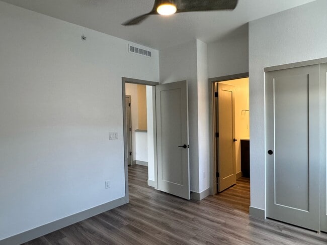 Building Photo - 2865 W 69th Ave