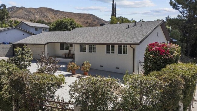 Primary Photo - 11230 Dominica Ave