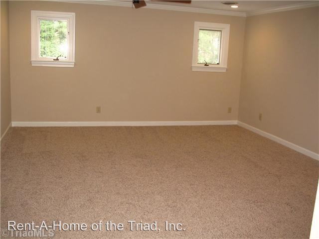 Building Photo - 3 br, 3 bath House - 7 Ramsgate Court