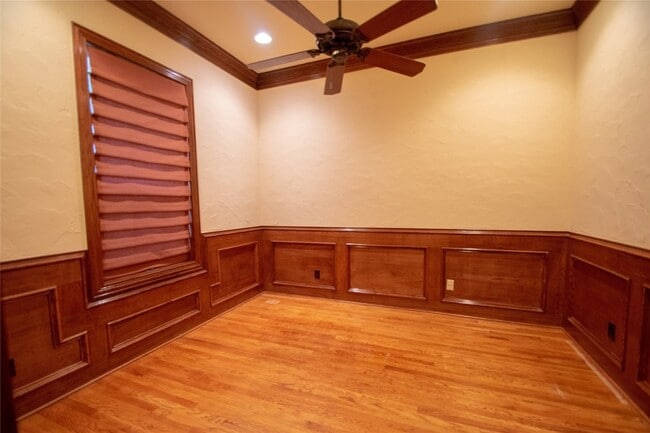 Building Photo - 5508 Junius St