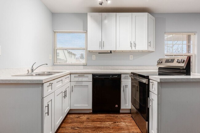 Building Photo - 486-488 South Huron Avenue