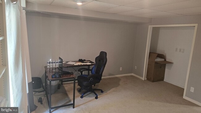 Building Photo - 6628 Ducketts Ln