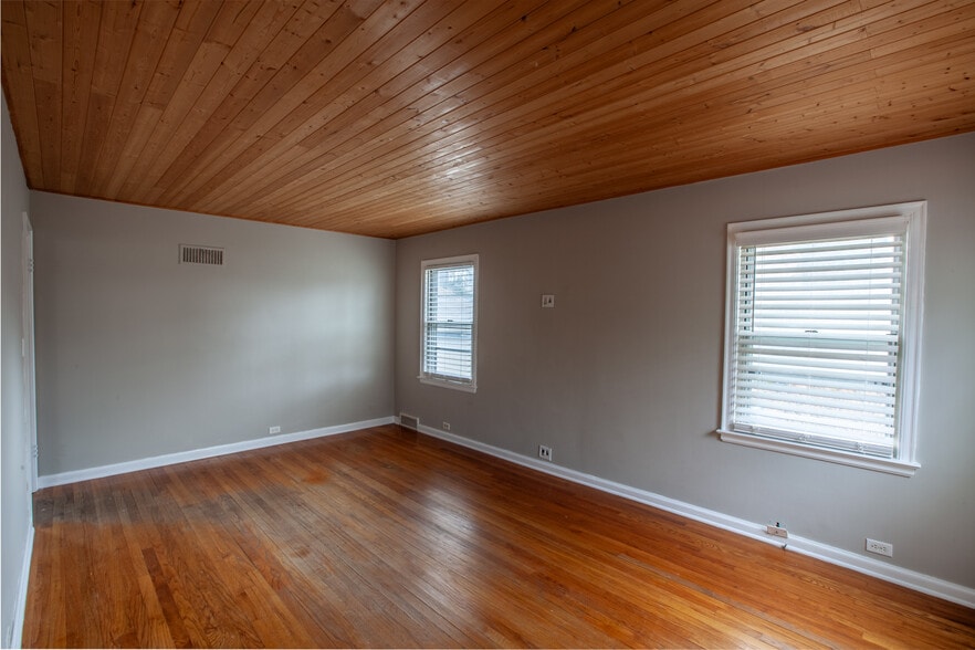 Building Photo - 4105 A St