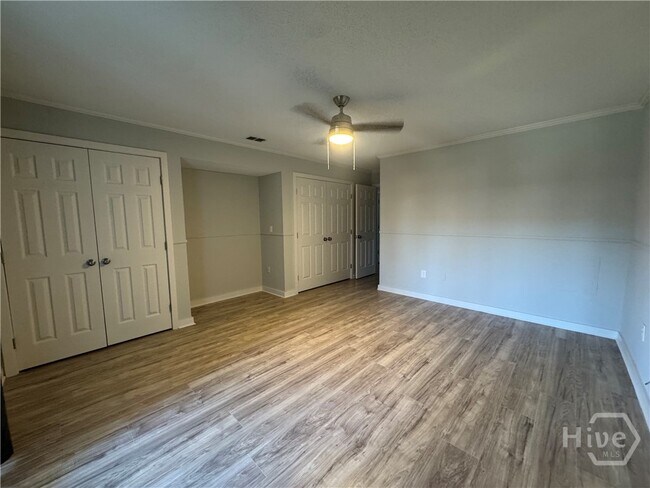 Building Photo - 2505 W Broad St