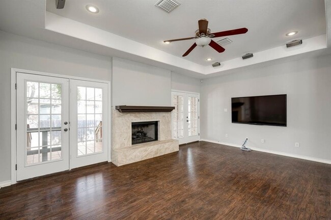 Building Photo - 2916 Alsatia Dr