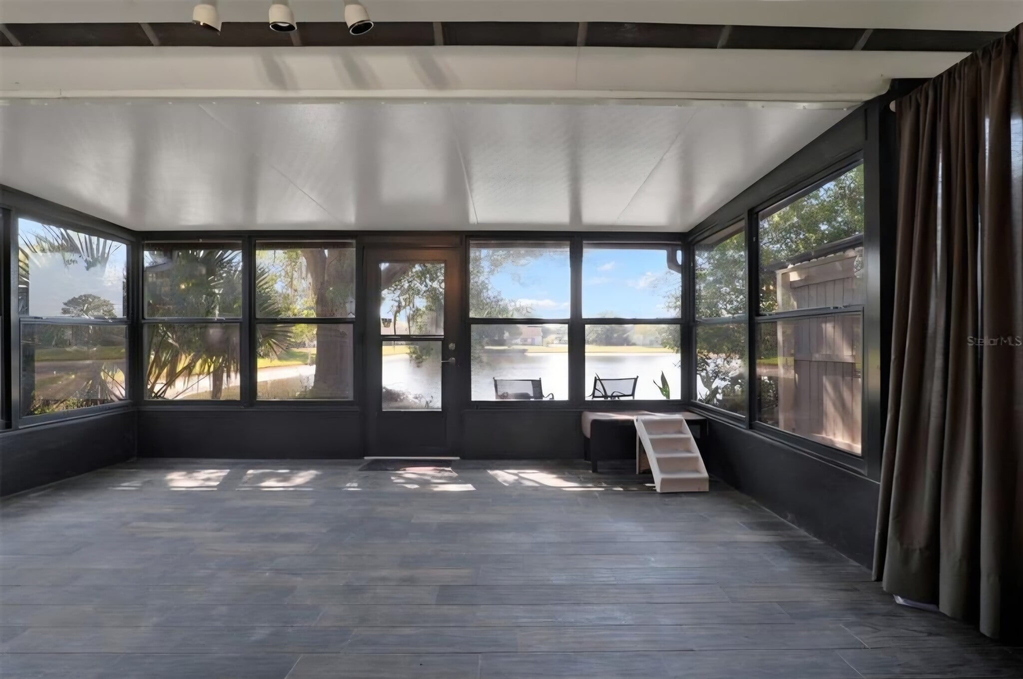 Building Photo - 237 S Wilderness Pt