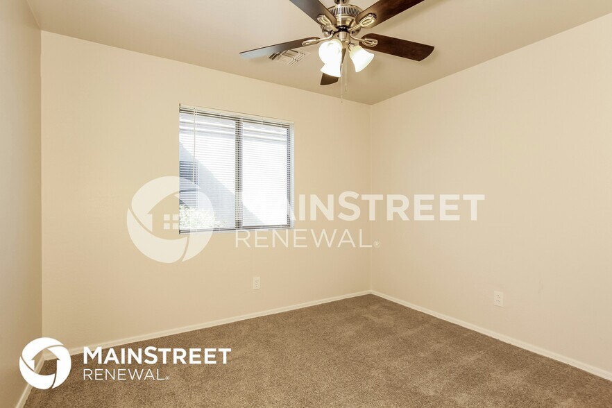 Building Photo - 13029 W St Moritz Ln