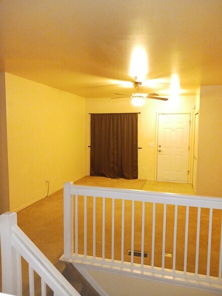 Living room - 2557 John R St