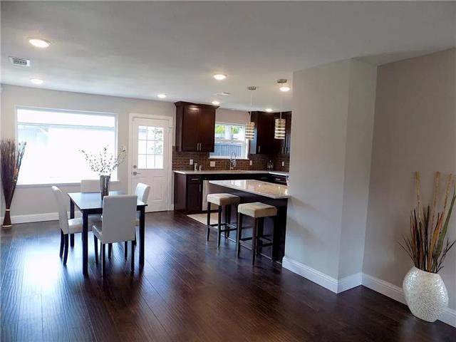 Building Photo - 406 Dover Dr