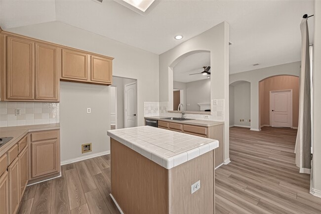 Building Photo - 2607 Plantation Hollow Ct