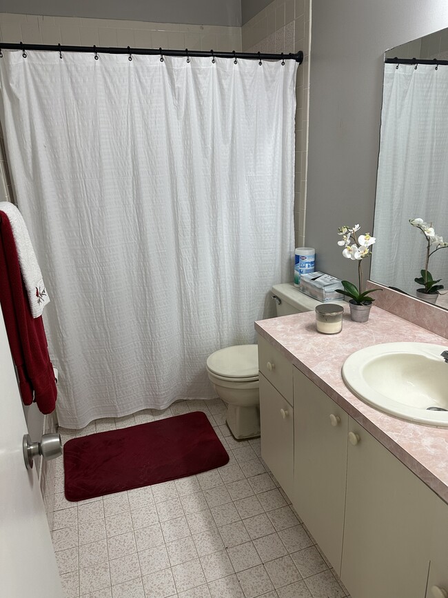 Building Photo - 13989 SW 94th Cir Ln