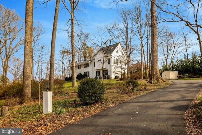 Building Photo - 1108 Bellview Rd