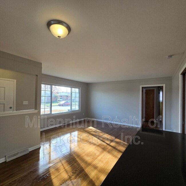 Building Photo - 11539 Hanford Dr