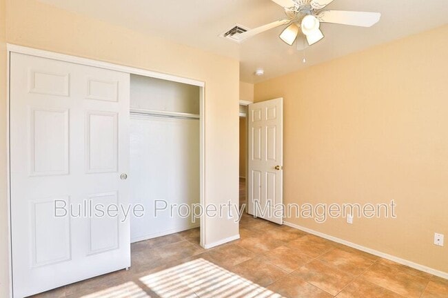 Building Photo - 21003 S 194th St