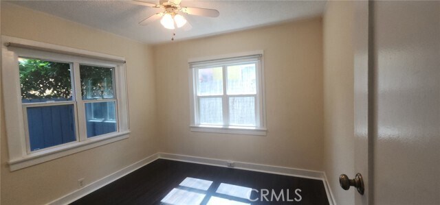 Building Photo - 1526 N Ave 47