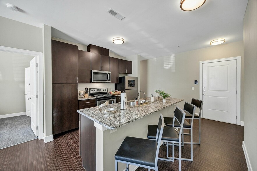 Model Kitchen - Park Place Waco Apartments
