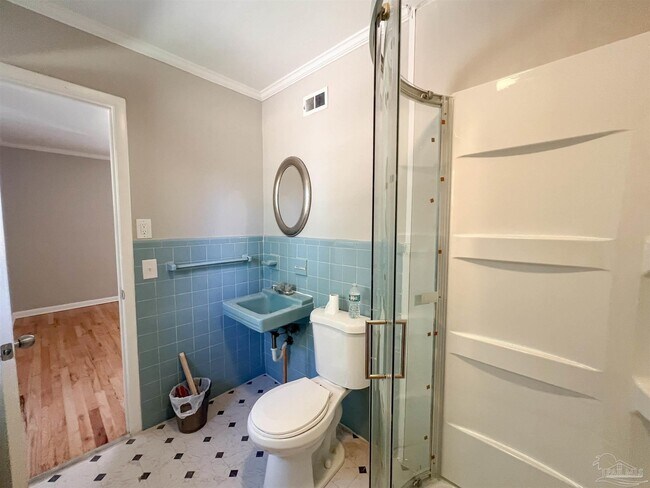 Building Photo - 3730 Forest Glen Dr