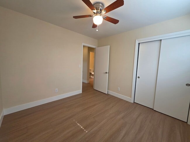 Building Photo - 444 N Tommy St