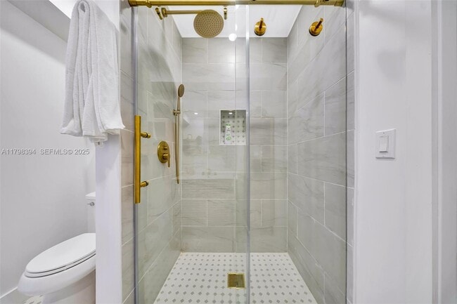 Building Photo - 129 Nautilus Dr