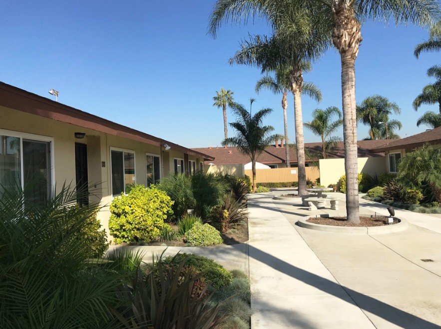 Building Photo - 4901 Heil Ave