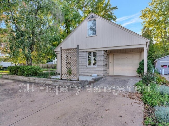 Building Photo - 202 W Indiana Ave