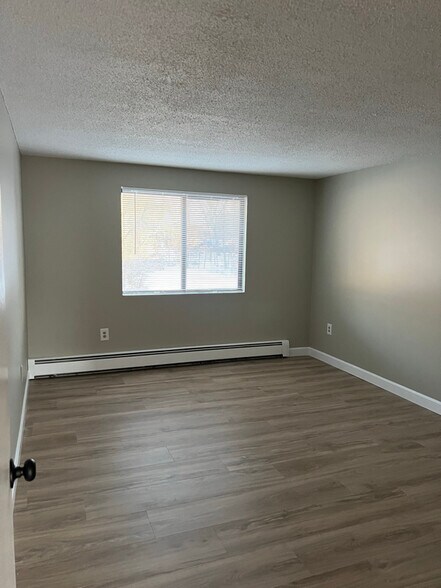 Building Photo - 175 Willard St