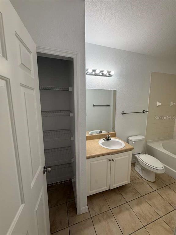 Building Photo - 5550 E Michigan St