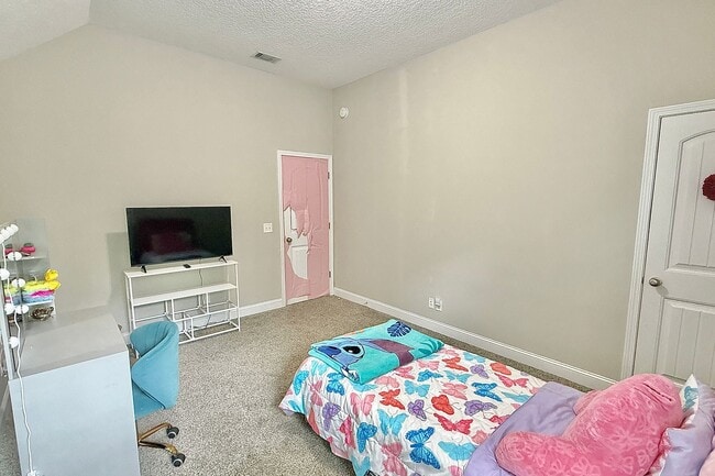 Building Photo - 44 Mount Vernon Ter