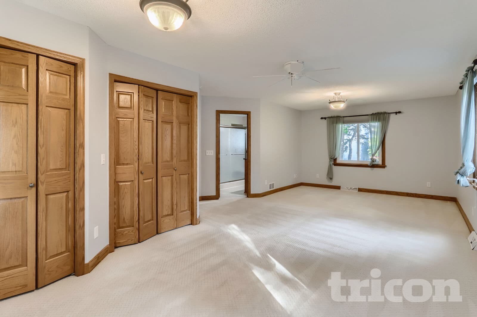 Building Photo - 17230 14th Ave N