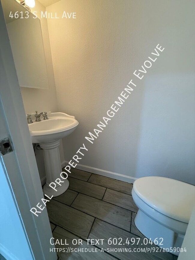 Building Photo - 4613 S Mill Ave