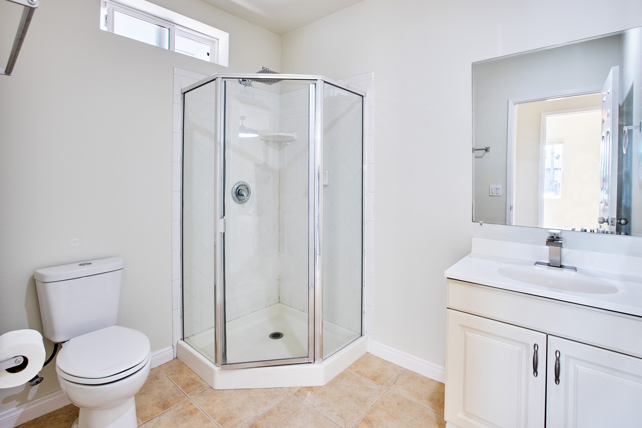 3/4 Bath - 6383 Lake Arago Ave