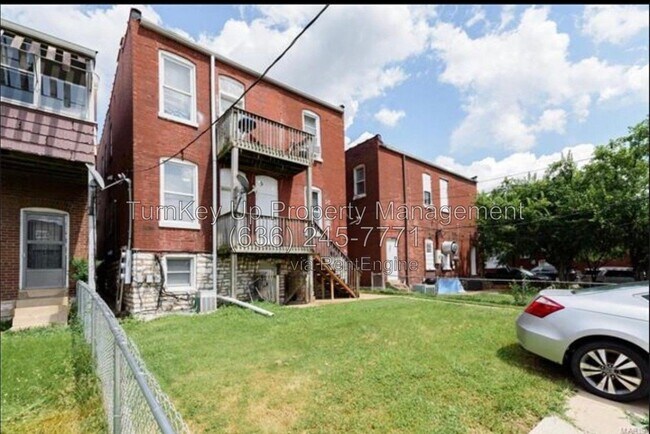 Building Photo - 4005 S Grand Blvd