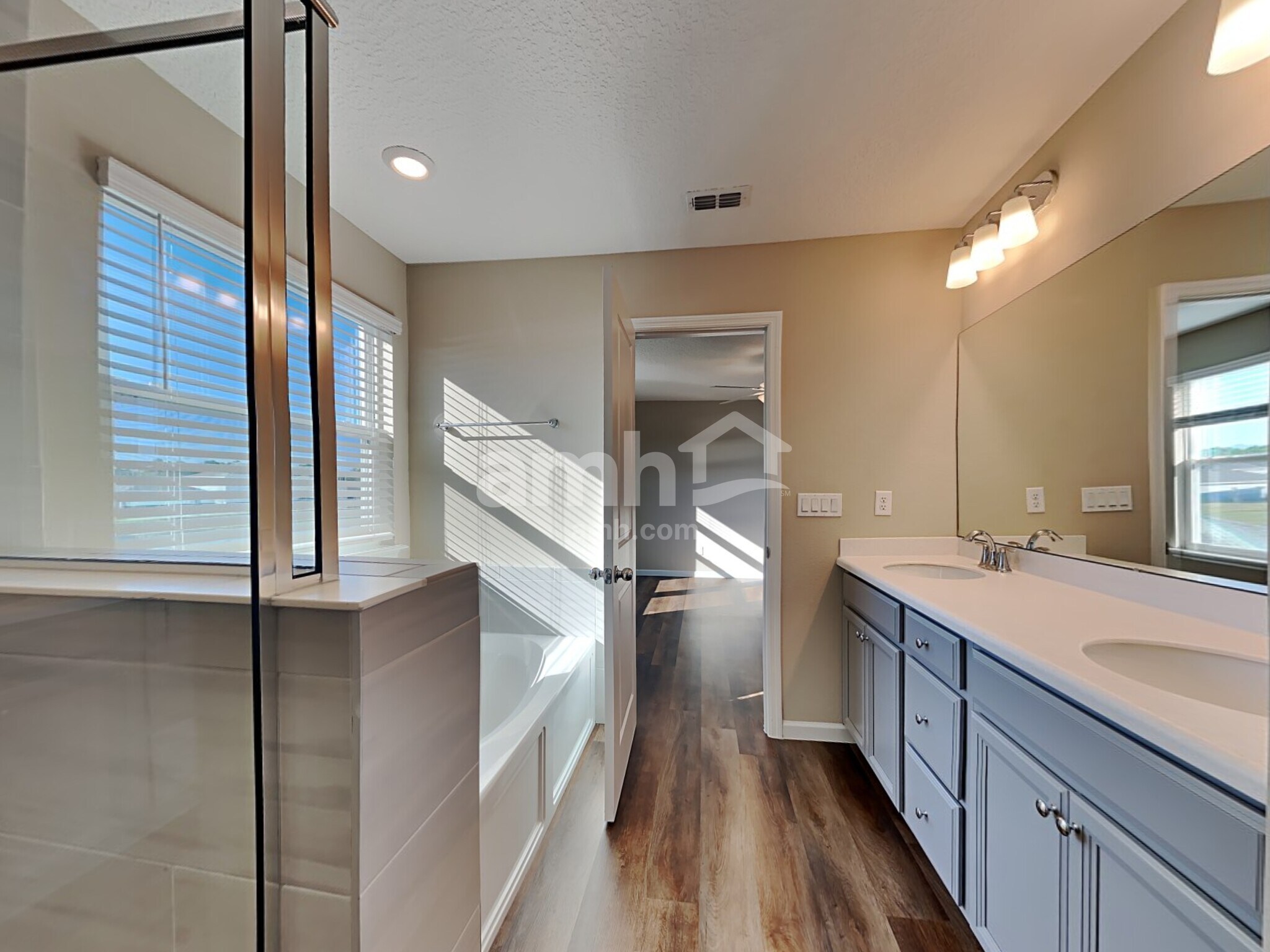 Building Photo - 173 Edge Park Trl