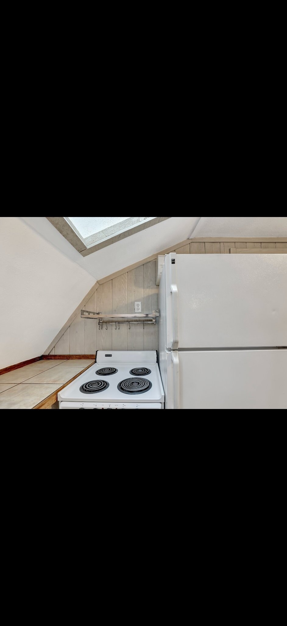 Building Photo - 511 S Pennsylvania St